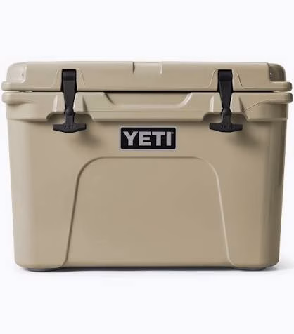 YETI Tundra 35 Cooler – Desert tan