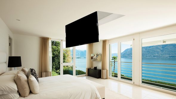 Staffa TV motorizzata da soffitto